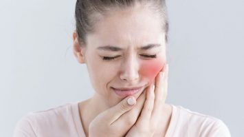 5 Obat Alami Untuk Mengatai Sakit Gigi Berlubang